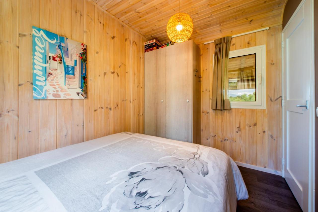 Hakuna Matata Holidays Wooden Lodge With Airco & Pool In Greek Olive Grove ميثوني المظهر الخارجي الصورة